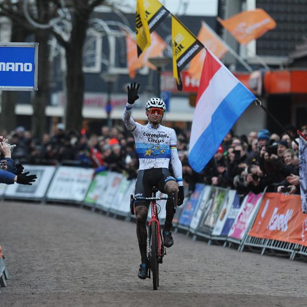 NK Veldrijden 14 januari 2018 | Wielrennen Surhuisterveen
