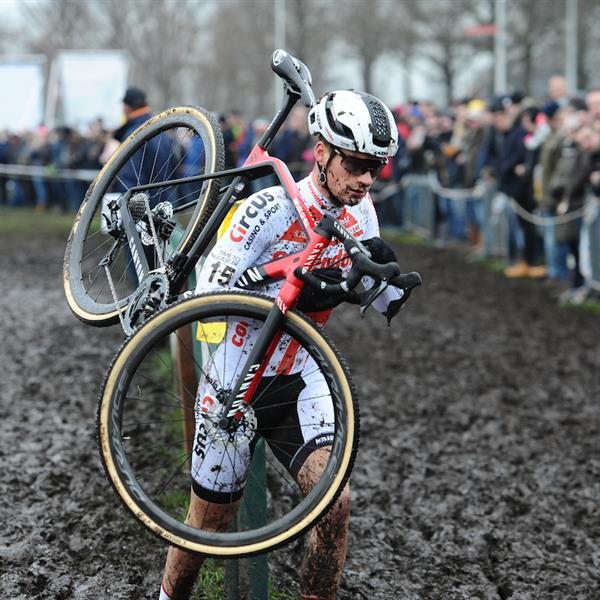 NK Veldrijden 14 januari 2018 | Wielrennen Surhuisterveen