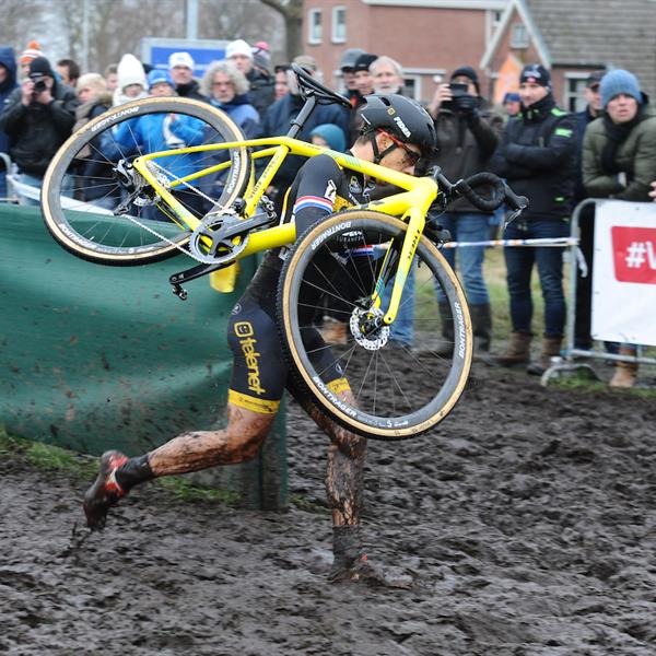 NK Veldrijden 14 januari 2018 | Wielrennen Surhuisterveen