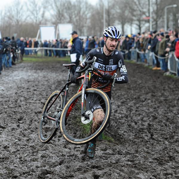NK Veldrijden 14 januari 2018 | Wielrennen Surhuisterveen