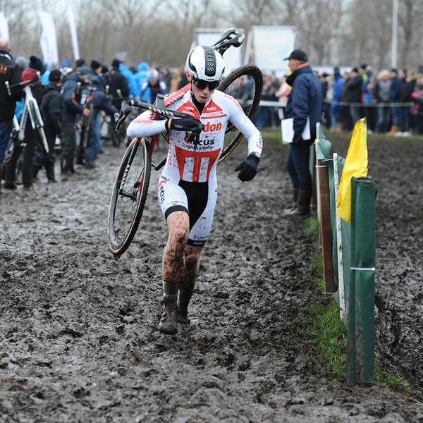 NK Veldrijden 14 januari 2018 | Wielrennen Surhuisterveen