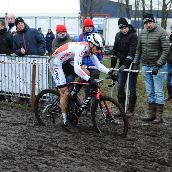 NK Veldrijden 14 januari 2018 | Wielrennen Surhuisterveen