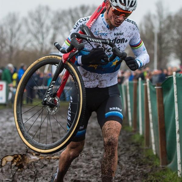 NK Veldrijden 13 en 14 januari 2018 | Wielrennen Surhuisterveen