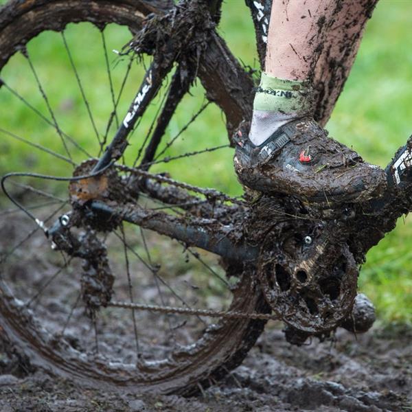NK Veldrijden 13 en 14 januari 2018 | Wielrennen Surhuisterveen