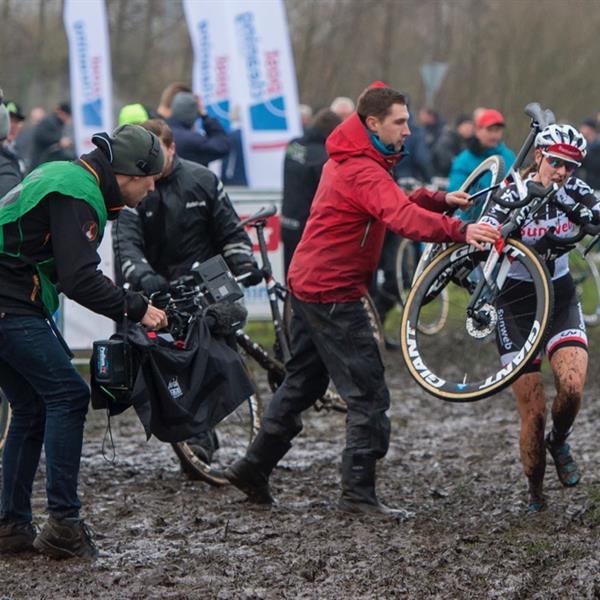 NK Veldrijden 13 en 14 januari 2018 | Wielrennen Surhuisterveen