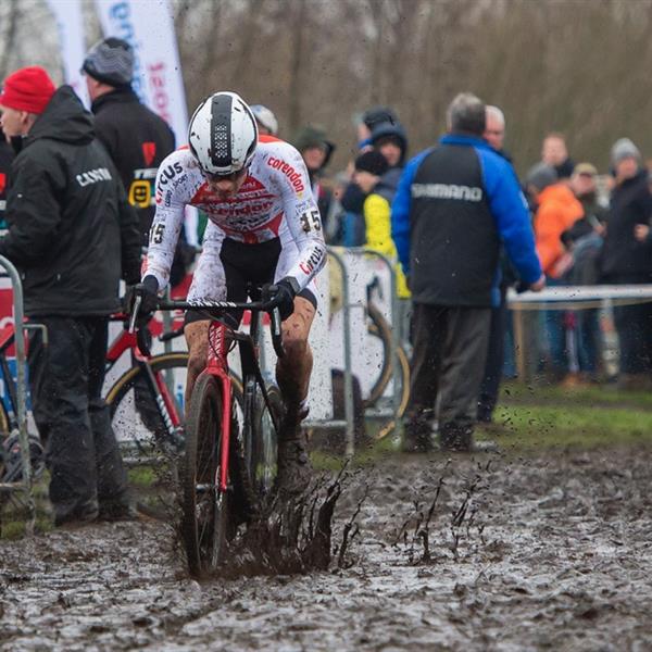 NK Veldrijden 13 en 14 januari 2018 | Wielrennen Surhuisterveen