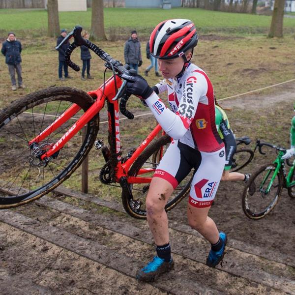 NK Veldrijden 13 en 14 januari 2018 | Wielrennen Surhuisterveen