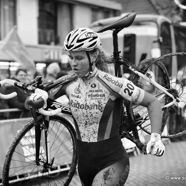 NK Veldrijden 13 januari 2018 | Wielrennen Surhuisterveen