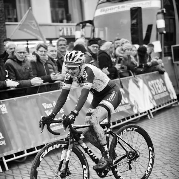 NK Veldrijden 13 januari 2018 | Wielrennen Surhuisterveen